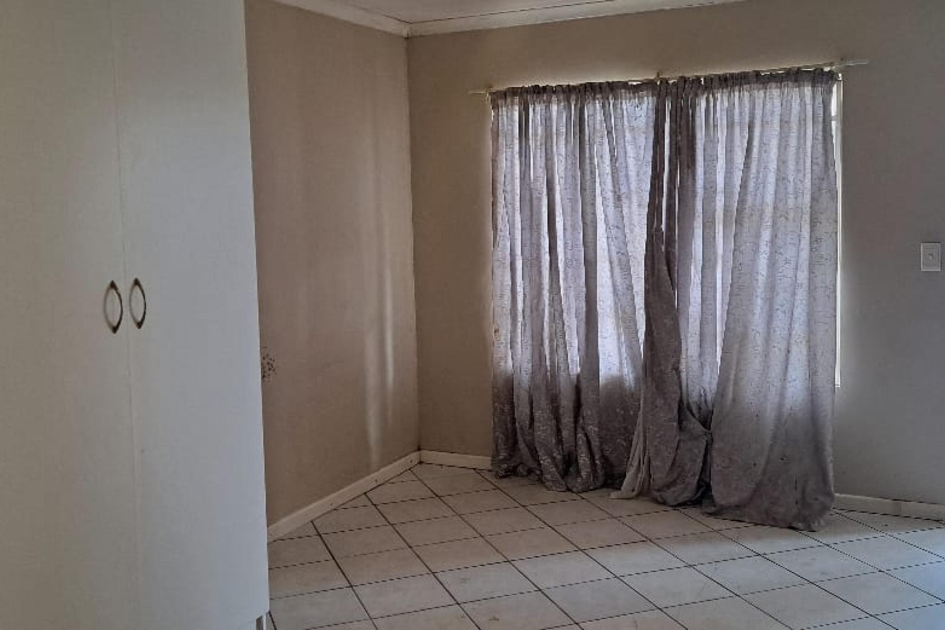 Bachelor Flat for Sale in Strand