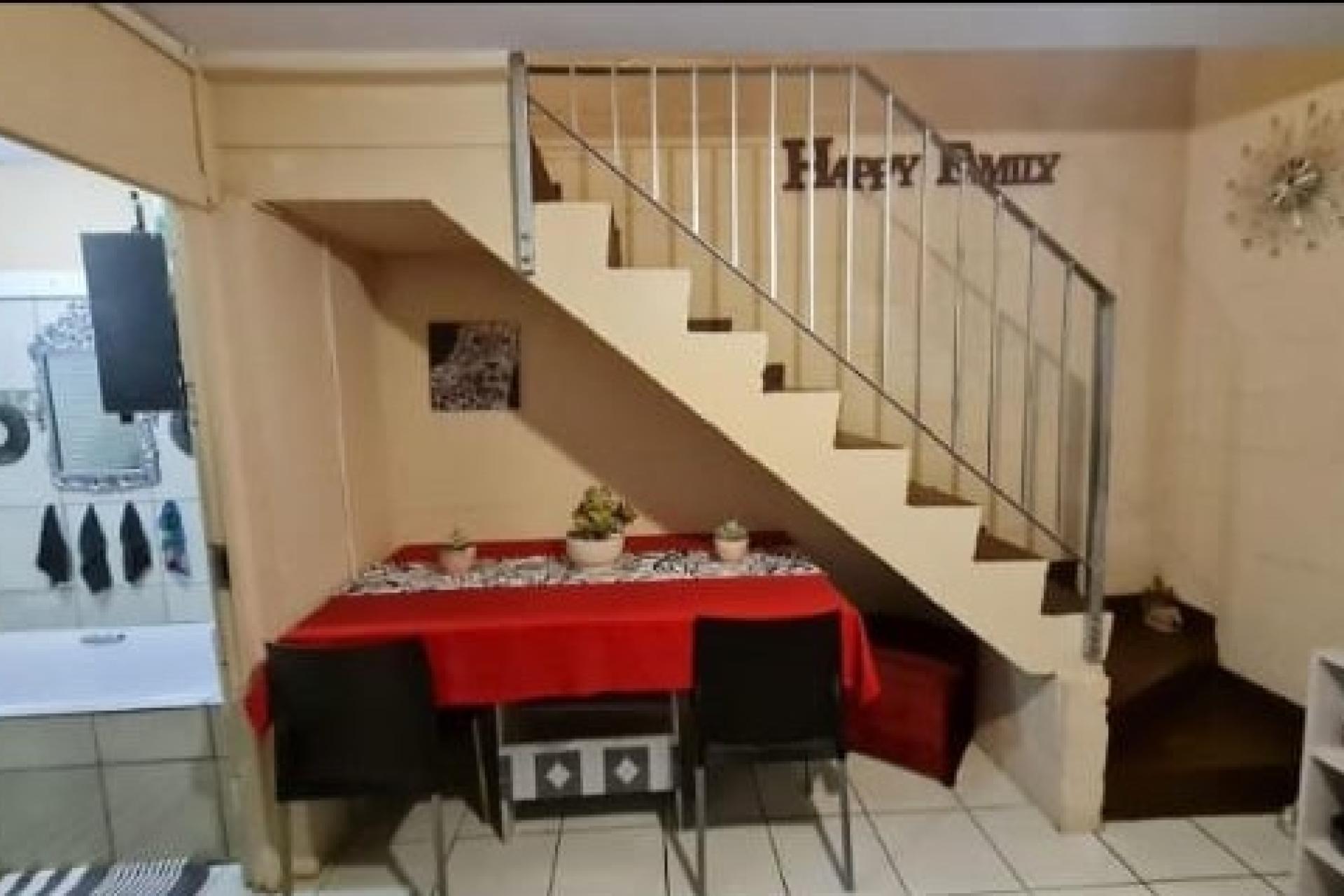 Cozy Two Bedroom home for sale - Kraaifontein