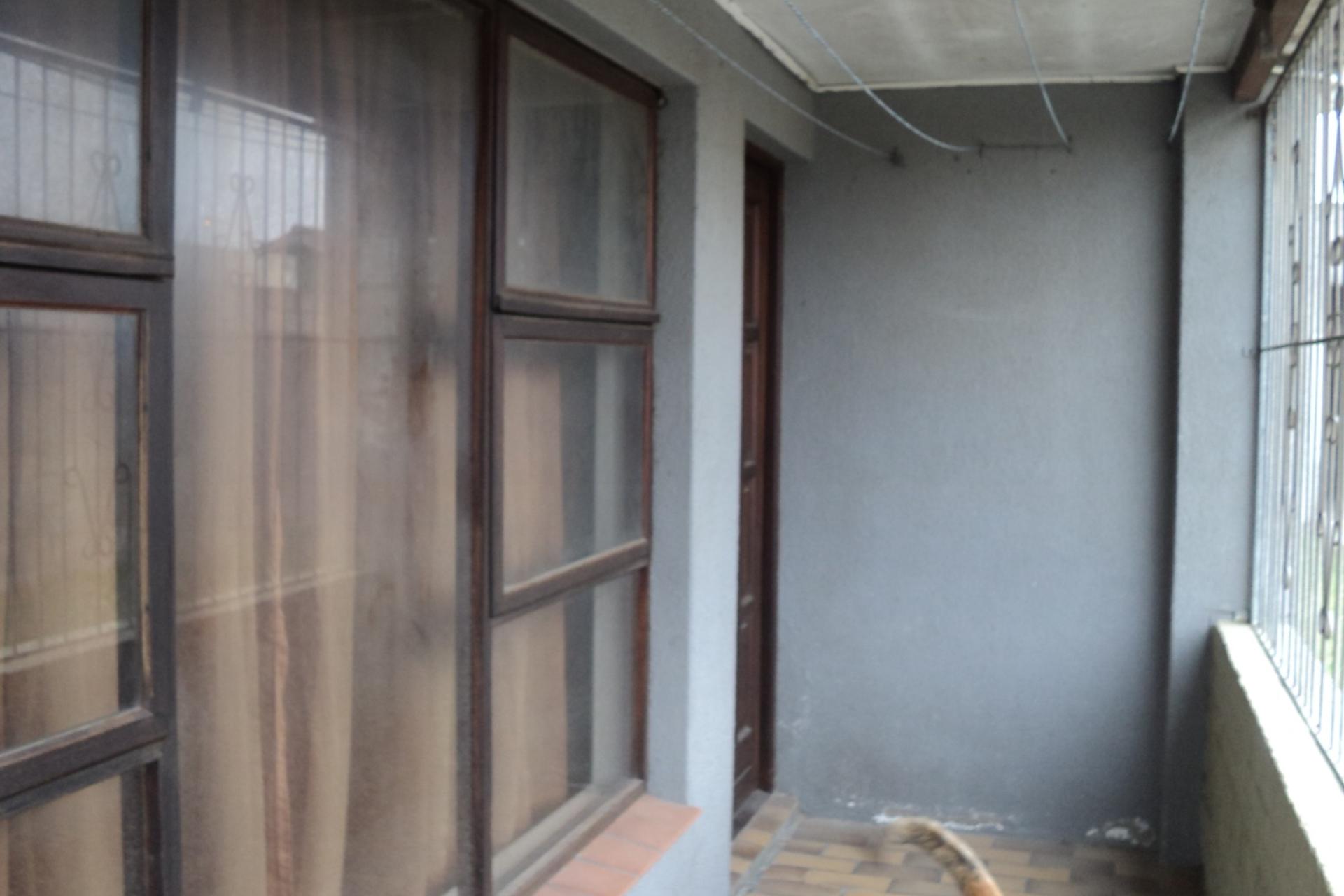 3 Bedroom House PLUS 2 Bedroom Granny Flat for Sale in Perm Gardens, Rosedale