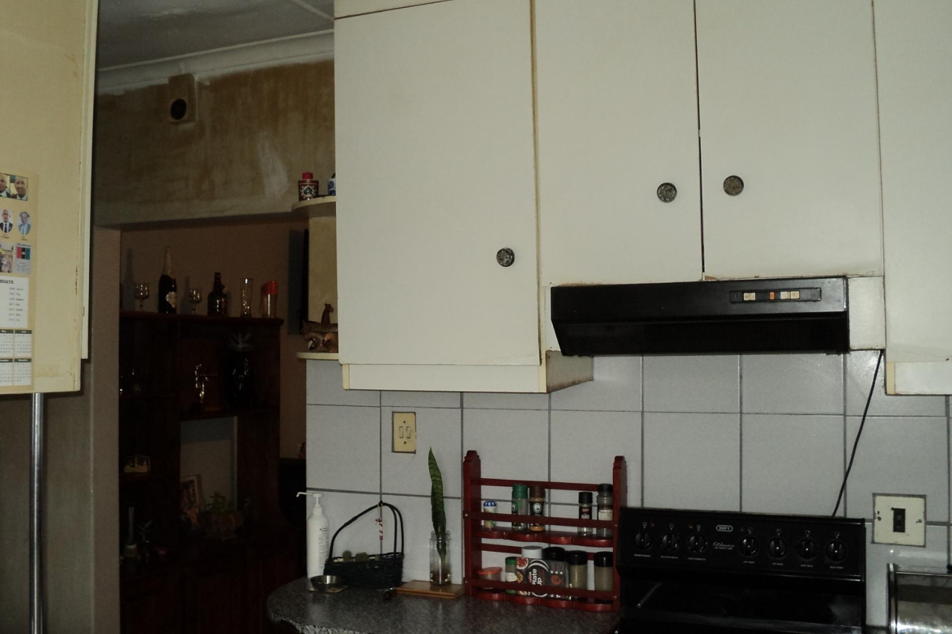 3 Bedroom House PLUS 2 Bedroom Granny Flat for Sale in Perm Gardens, Rosedale