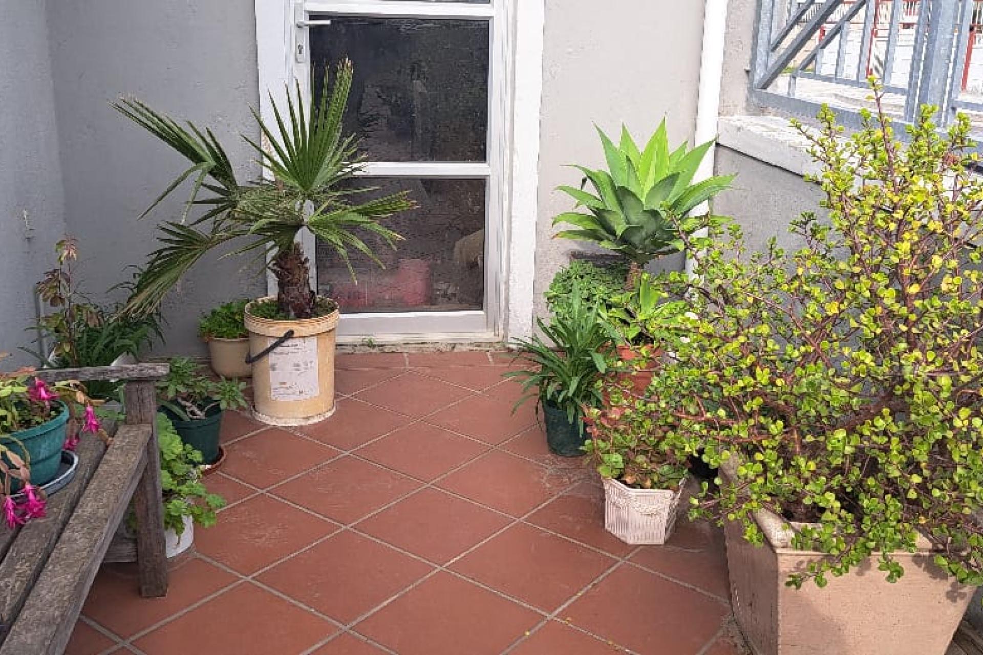 3-Bedroom Family Home with Separate Entrance
