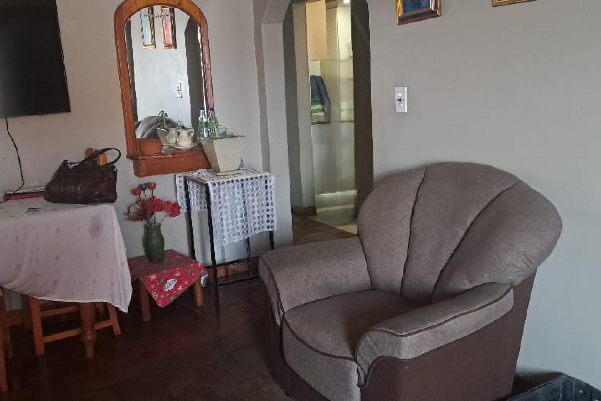 3-Bedroom Family Home with Separate Entrance
