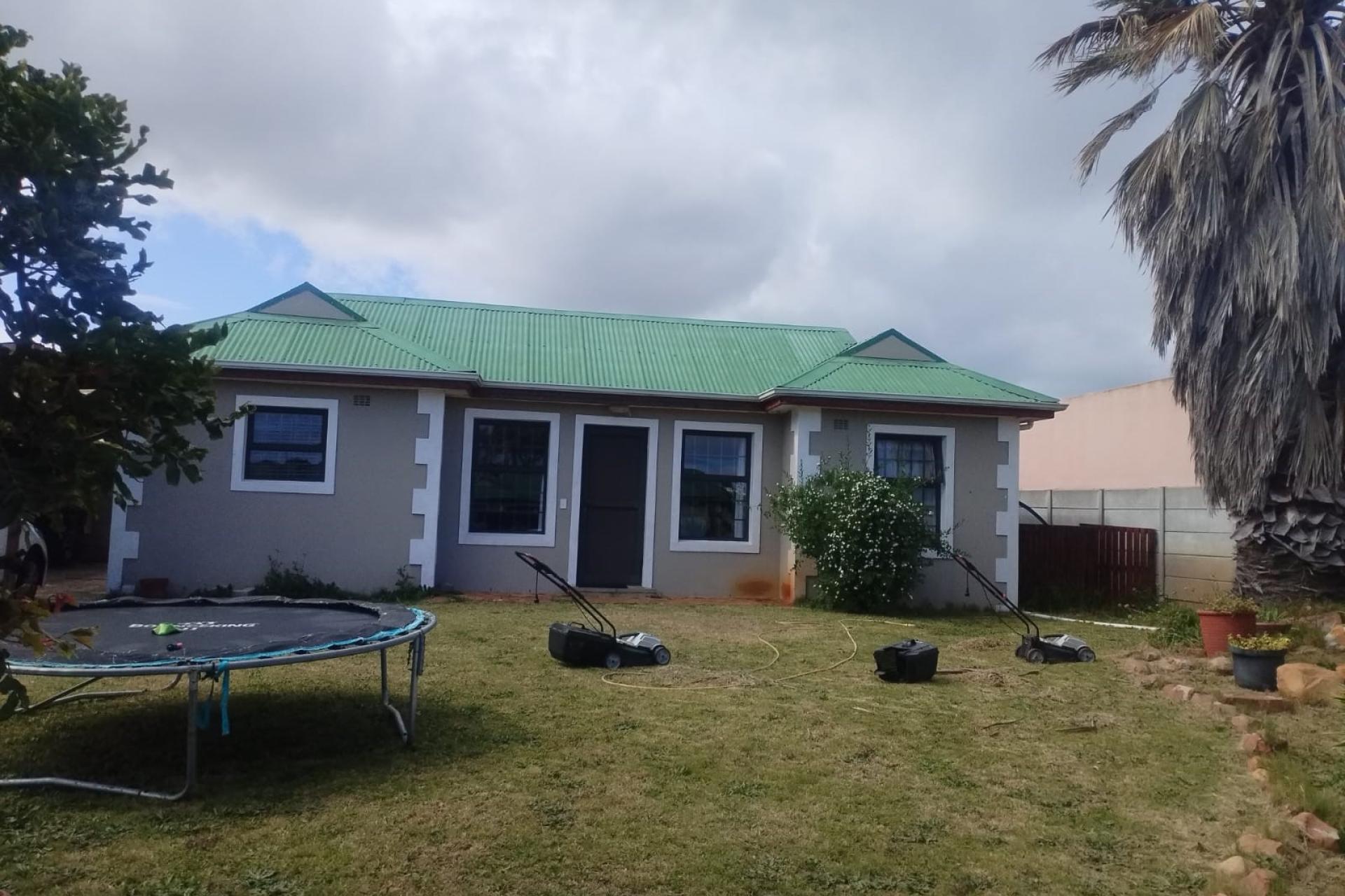 Modern 3-Bedroom Home in Scenic Noordhoek for Sale
