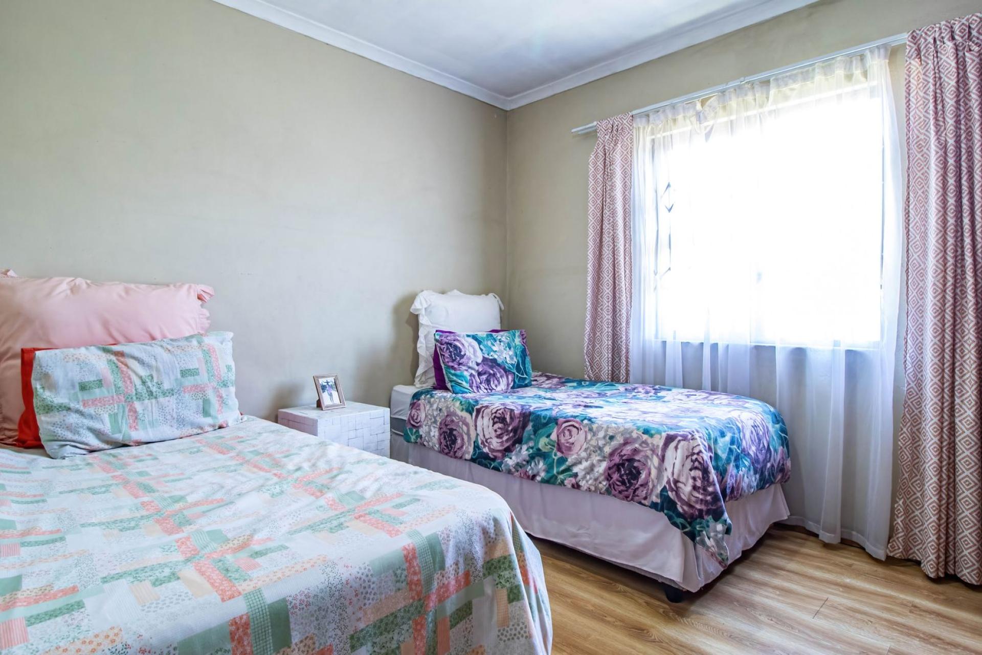 A MODERN GEM IN THE HEART OF SUNBIRD PARK – WHERE SPACE MEETS STYLE! 