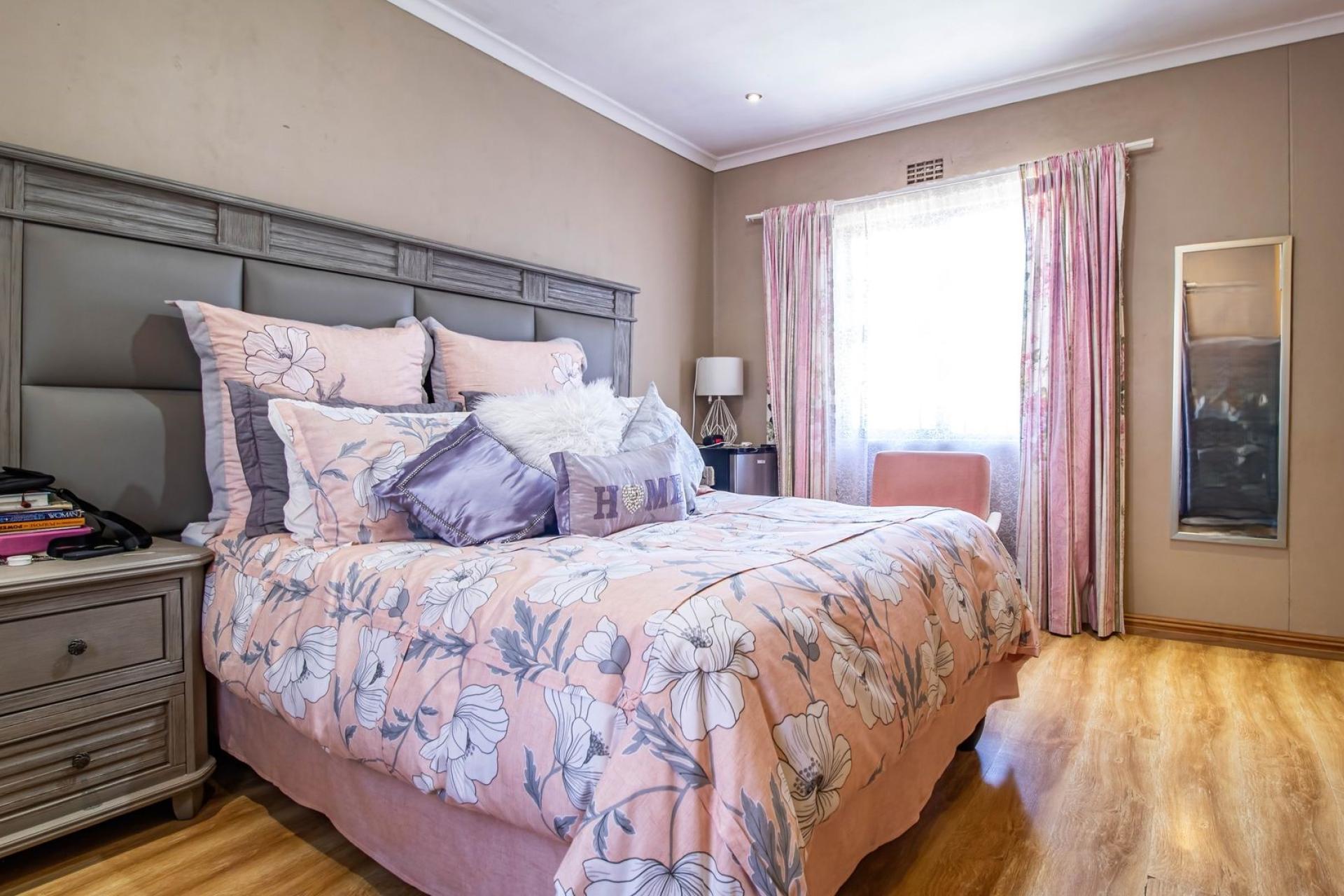 A MODERN GEM IN THE HEART OF SUNBIRD PARK – WHERE SPACE MEETS STYLE! 