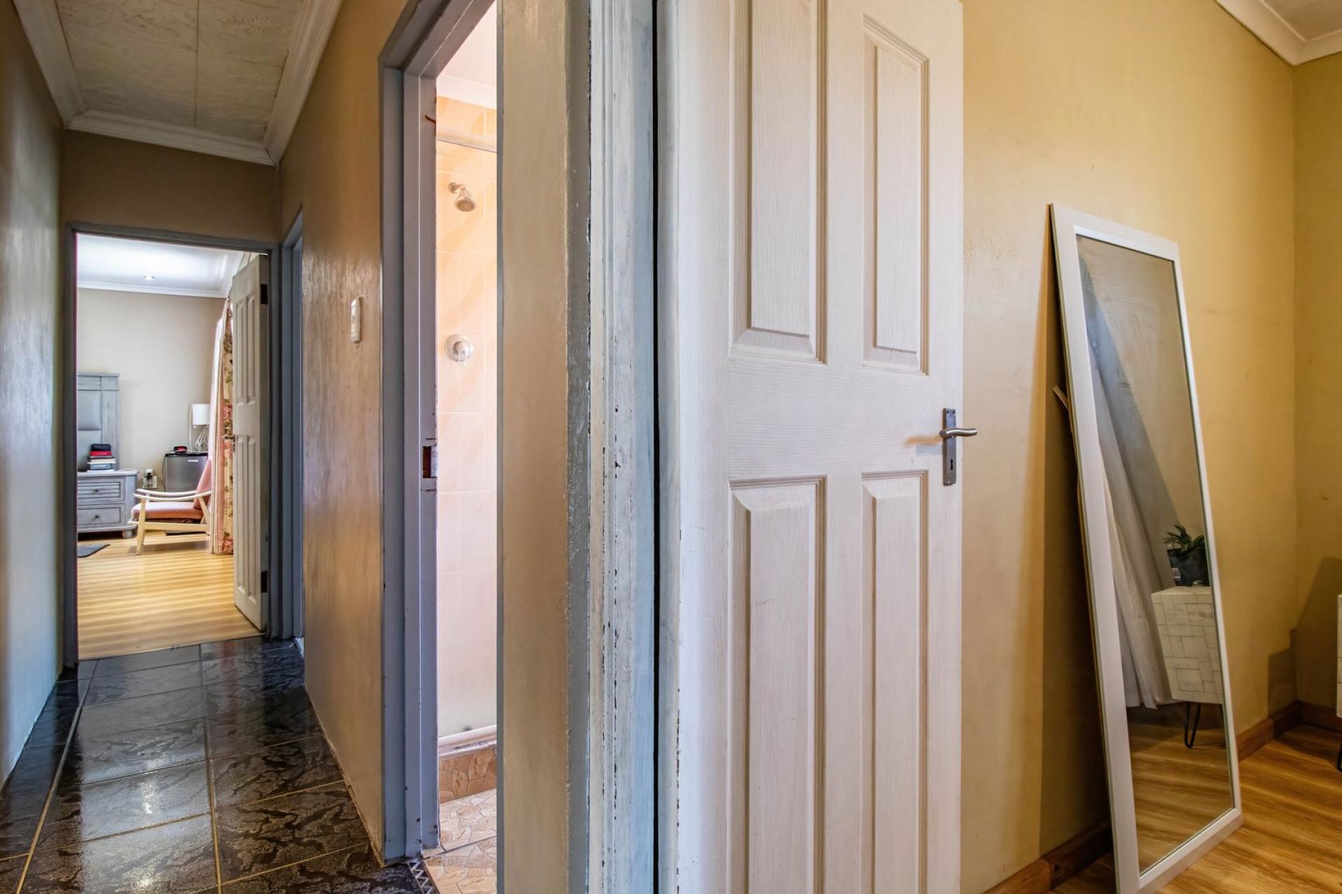 A MODERN GEM IN THE HEART OF SUNBIRD PARK – WHERE SPACE MEETS STYLE! 