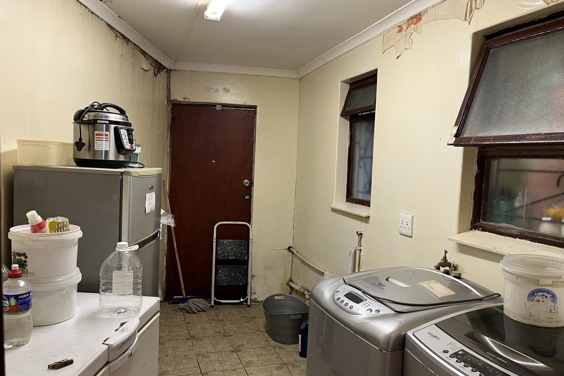 Prestigious 3 Bedroom Family Home In Upmarket Location of Hillcrest Heights For Sale