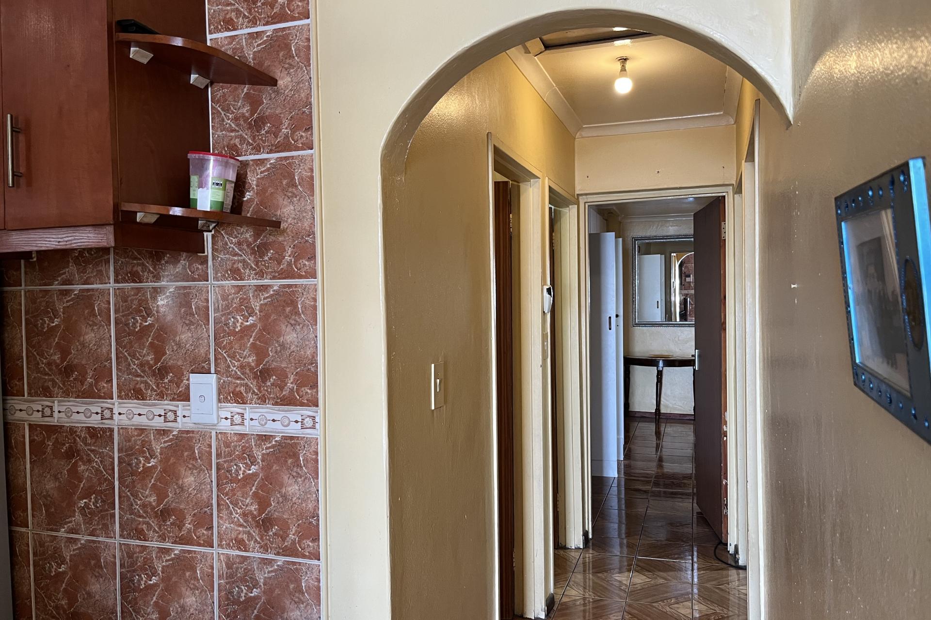 Prestigious 3 Bedroom Family Home In Upmarket Location of Hillcrest Heights For Sale