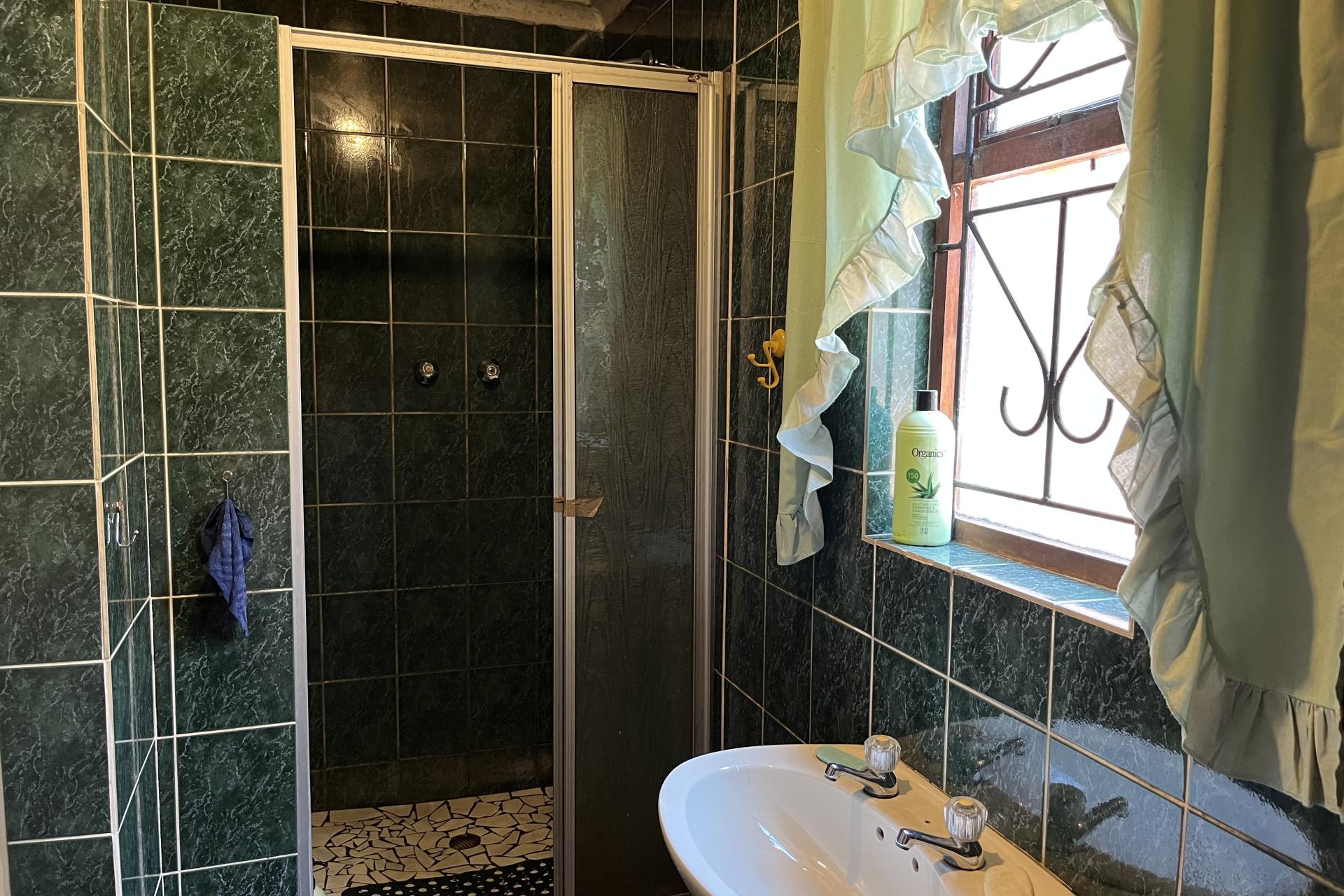 Prestigious 3 Bedroom Family Home In Upmarket Location of Hillcrest Heights For Sale