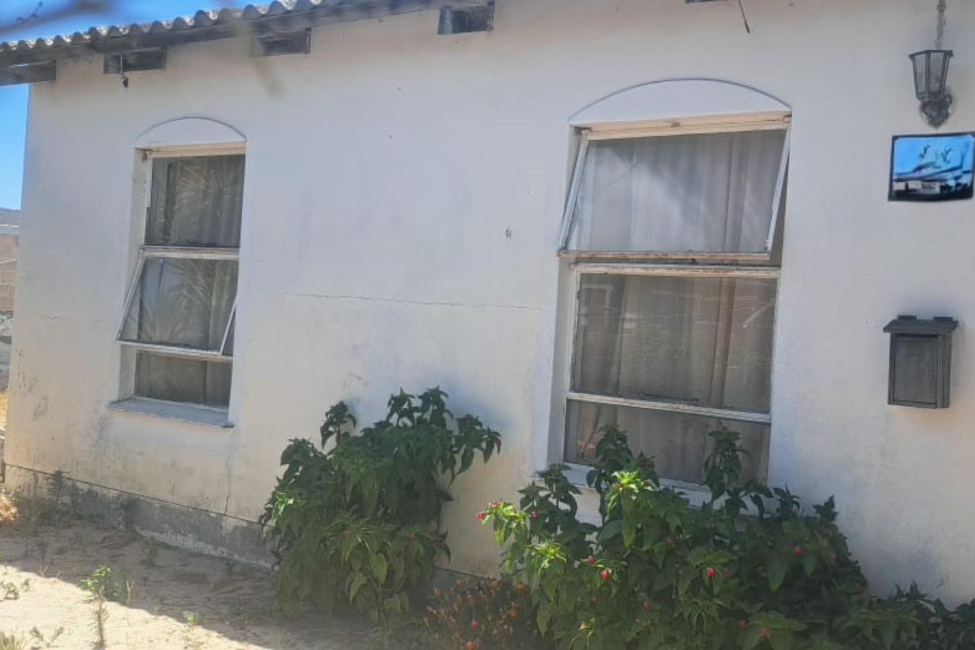 Charming 3 Bedroom Home for Sale in Macassar