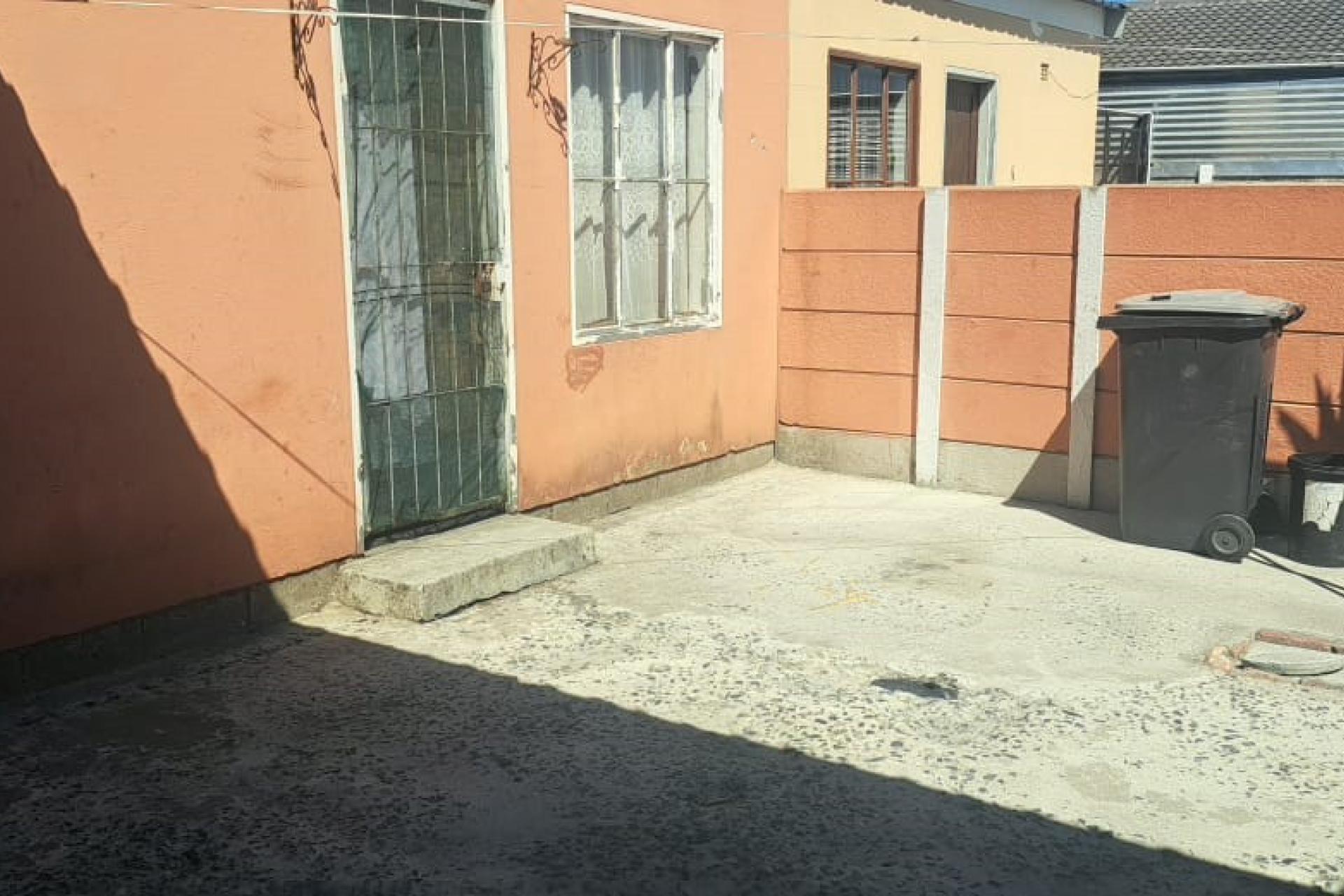 Great Opportunity - 2 Bedroom Home for Sale in Eerste River