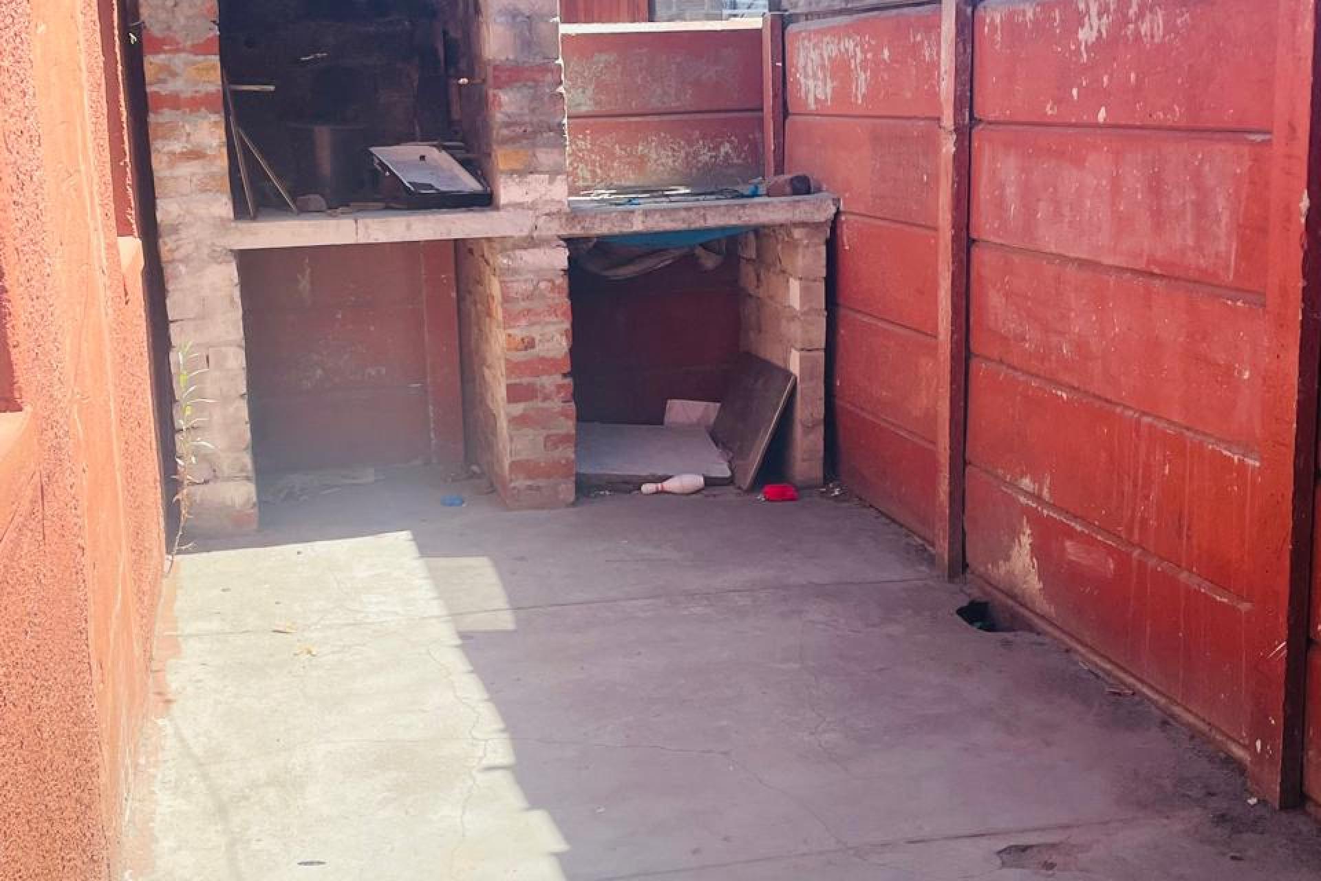 Spacious 4 Bedroom Maisonette for Sale in Valhalla Park