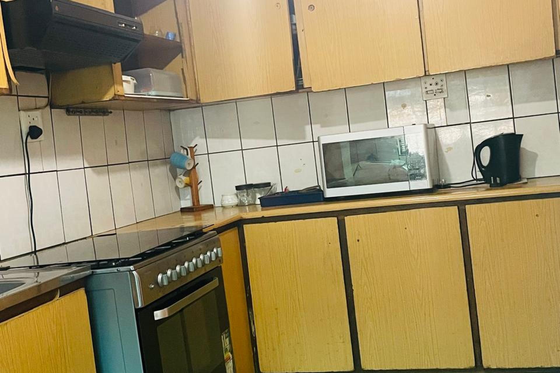 Spacious 4 Bedroom Maisonette for Sale in Valhalla Park