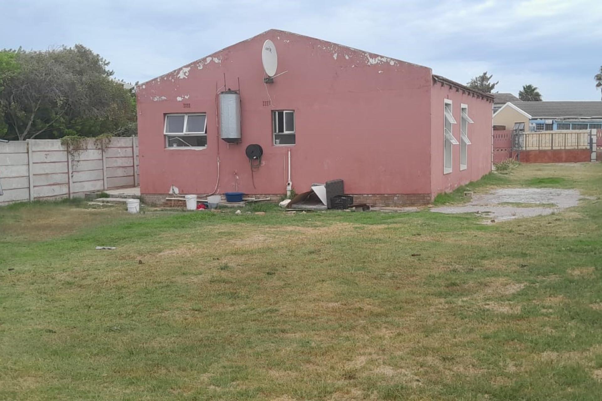 Spacious Three Bedroom House for Sale in Forest Glade - Eerste River