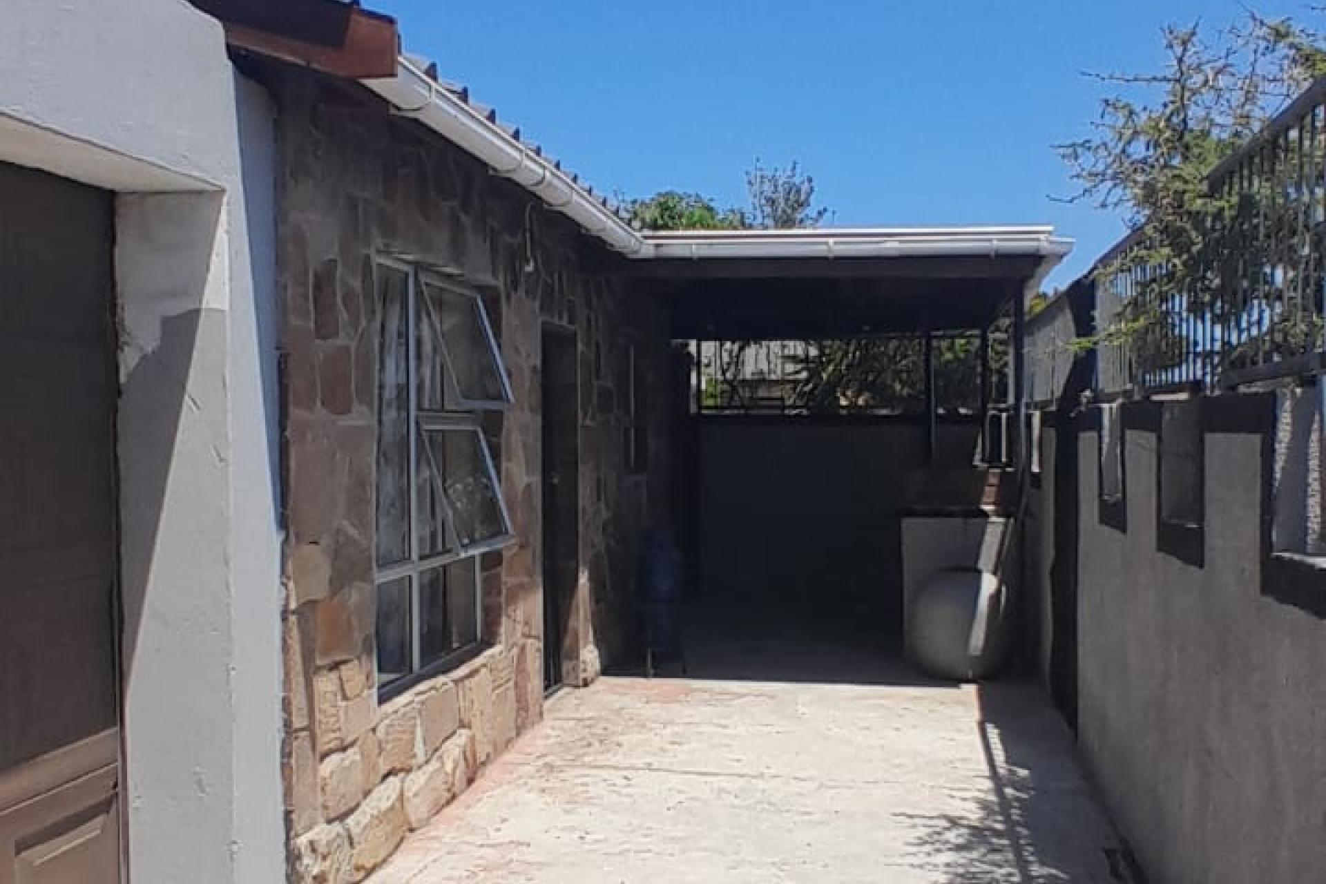 Neat & Well Maintained Family Home for Sale – Macassar