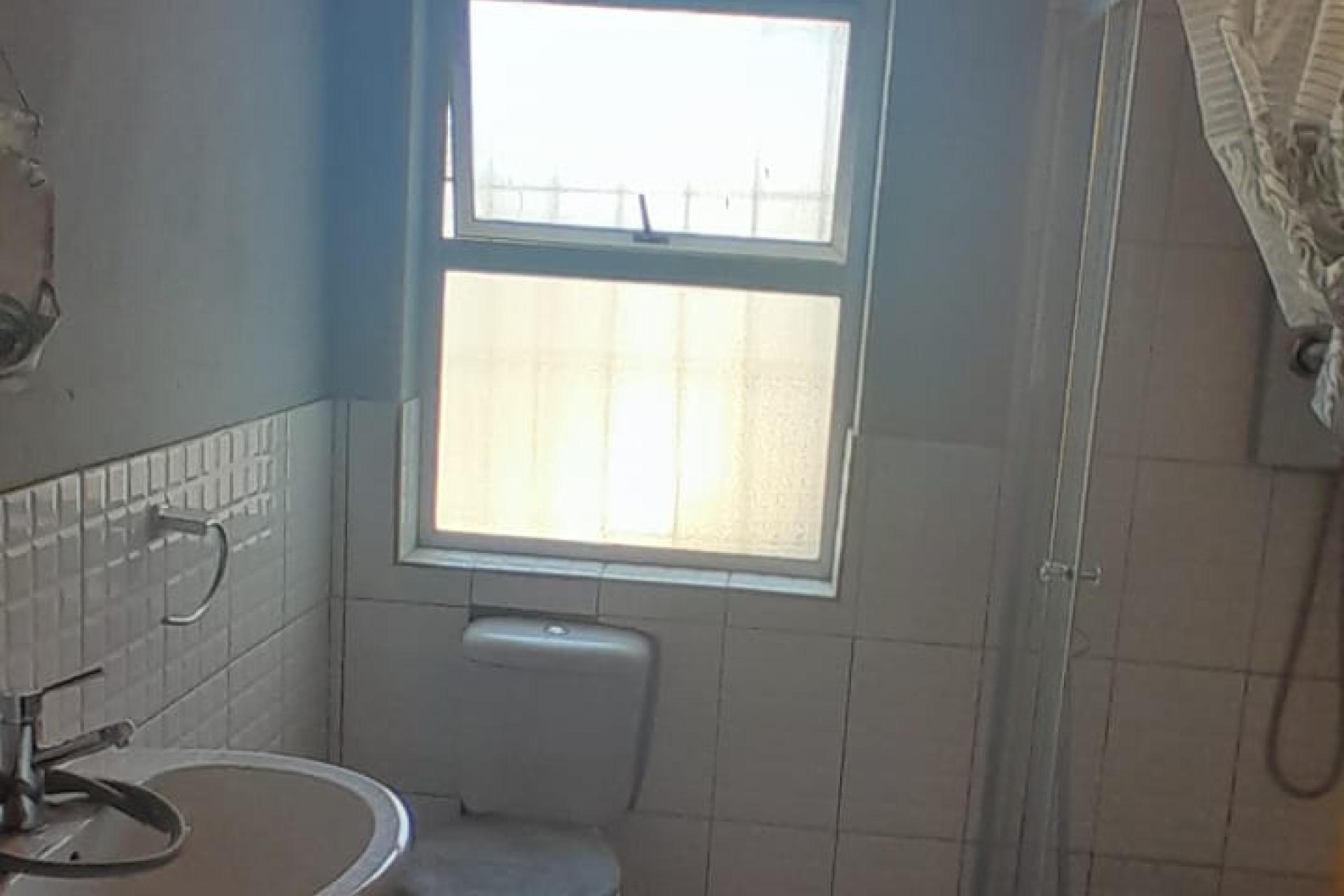 Neat & Well Maintained Family Home for Sale – Macassar