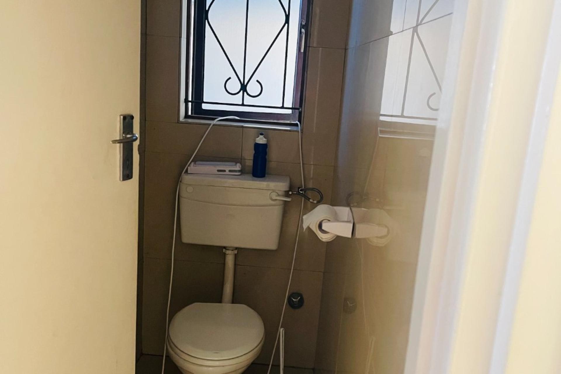 SOLE AND EXCLUSIVE MANDATE! 3-Bedroom Home for Sale in Santana Village, Eerste RiverSOLE AND EXCLUSIVE MANDATE! 3-Bedroom Home for Sale in Santana Village, Eerste River