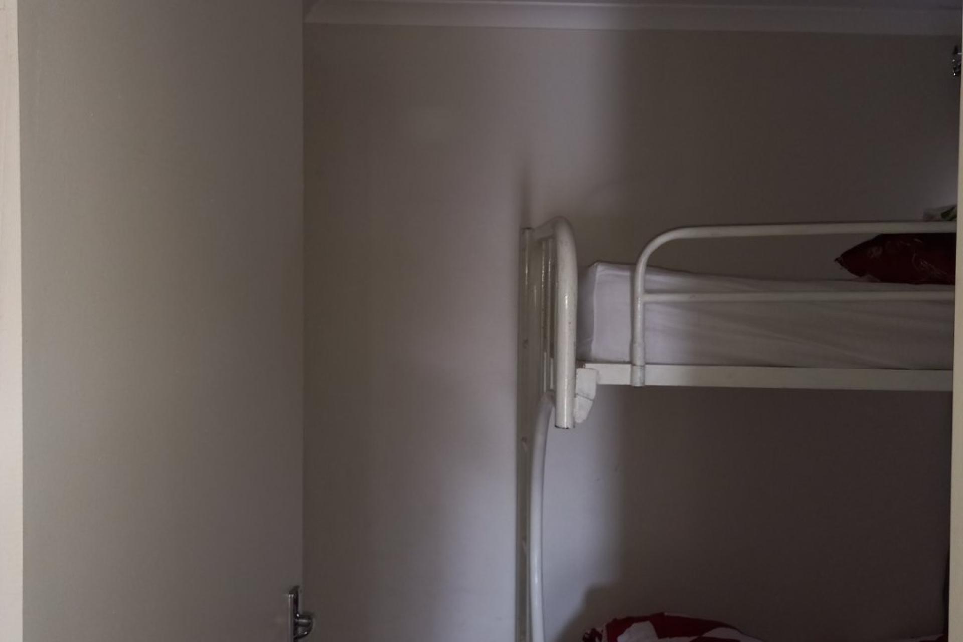 2 Bedroom House To Rent In Malibu Village, Blue Downs