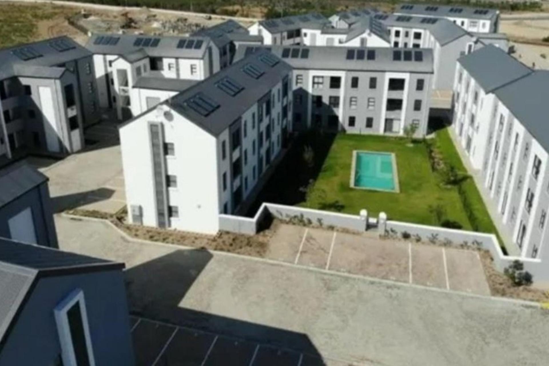 2 Bedroom Apartment for Sale in Solaris Place - top floor