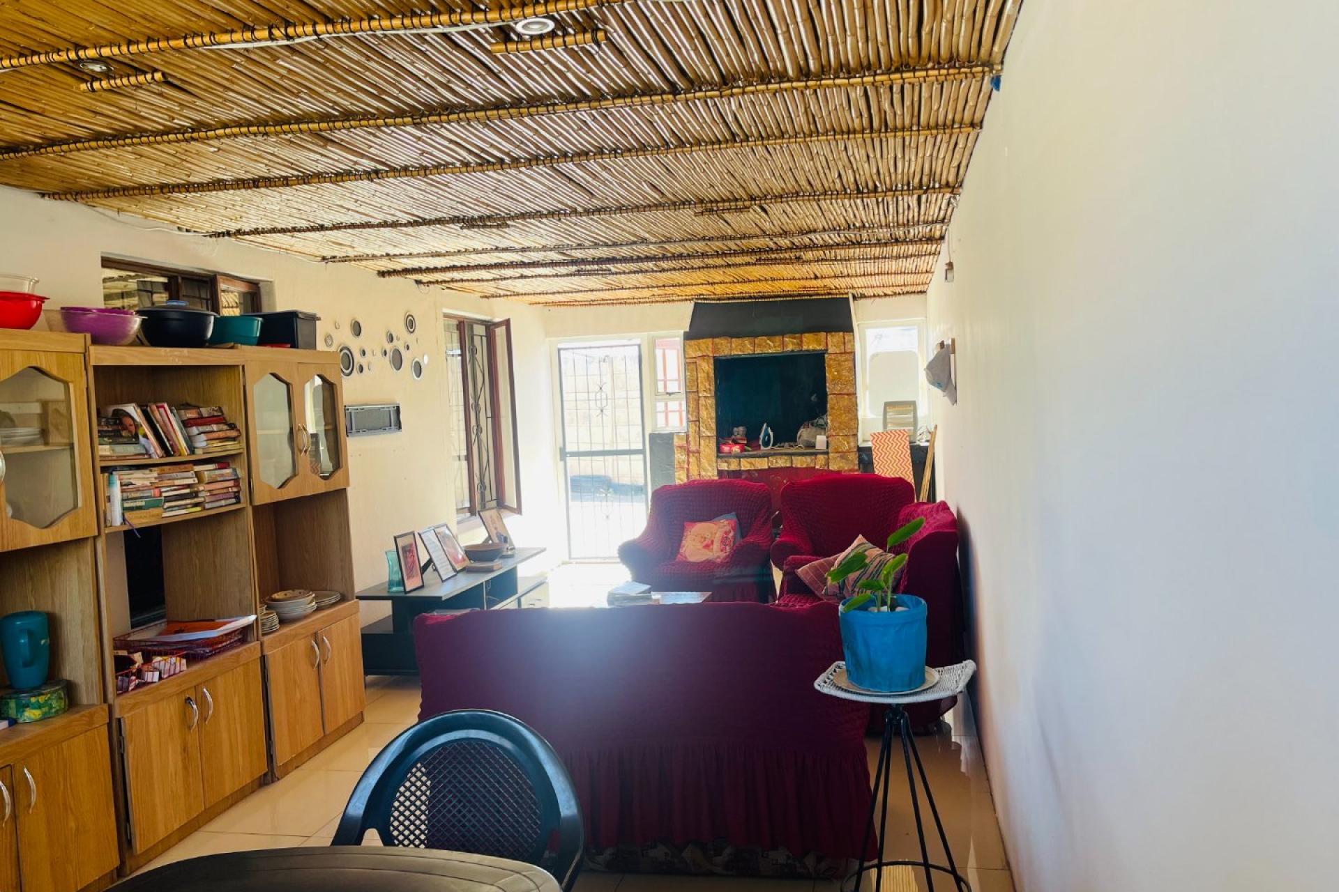 SOLE AND EXCLUSIVE MANDATE! 3-Bedroom Home for Sale in Santana Village, Eerste RiverSOLE AND EXCLUSIVE MANDATE! 3-Bedroom Home for Sale in Santana Village, Eerste River