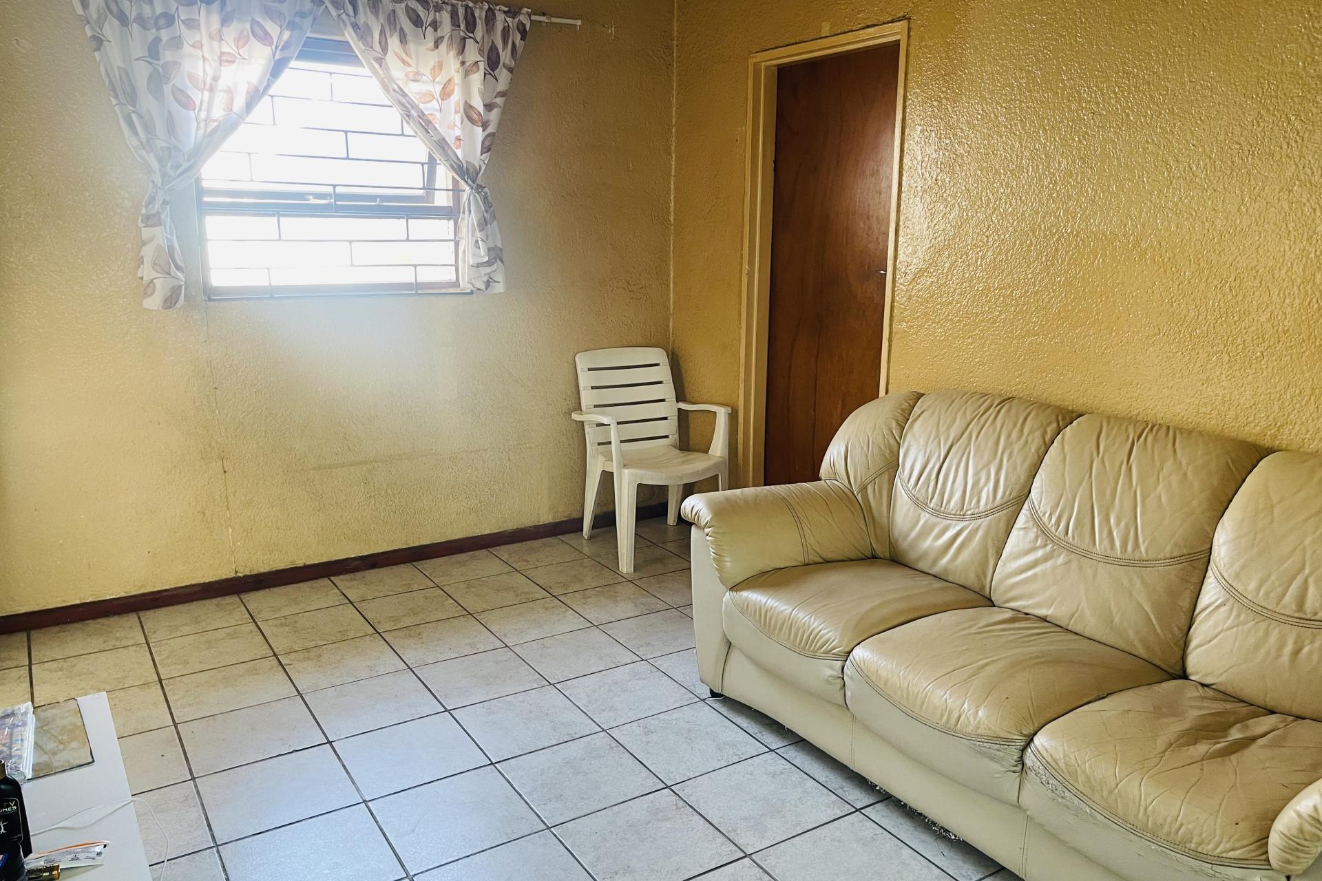 Charming Two Bedroom Home for Sale - Weltevreden Strand