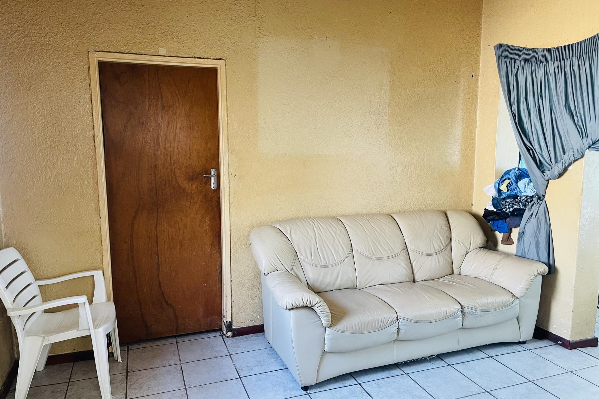 Charming Two Bedroom Home for Sale - Weltevreden Strand