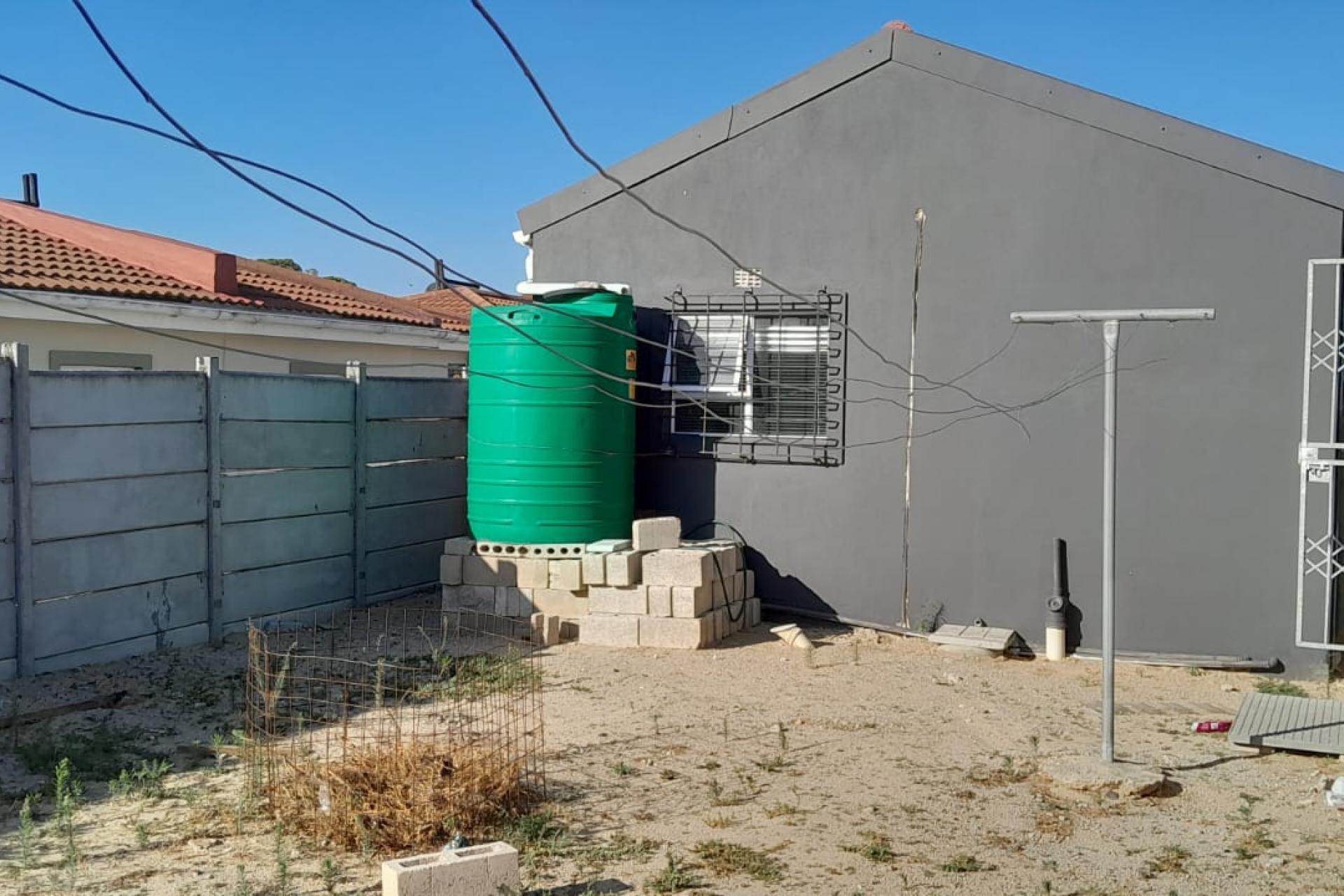 3 Bedroom House with a 1 Bedroom Flatlet for Sale in Silwood Views