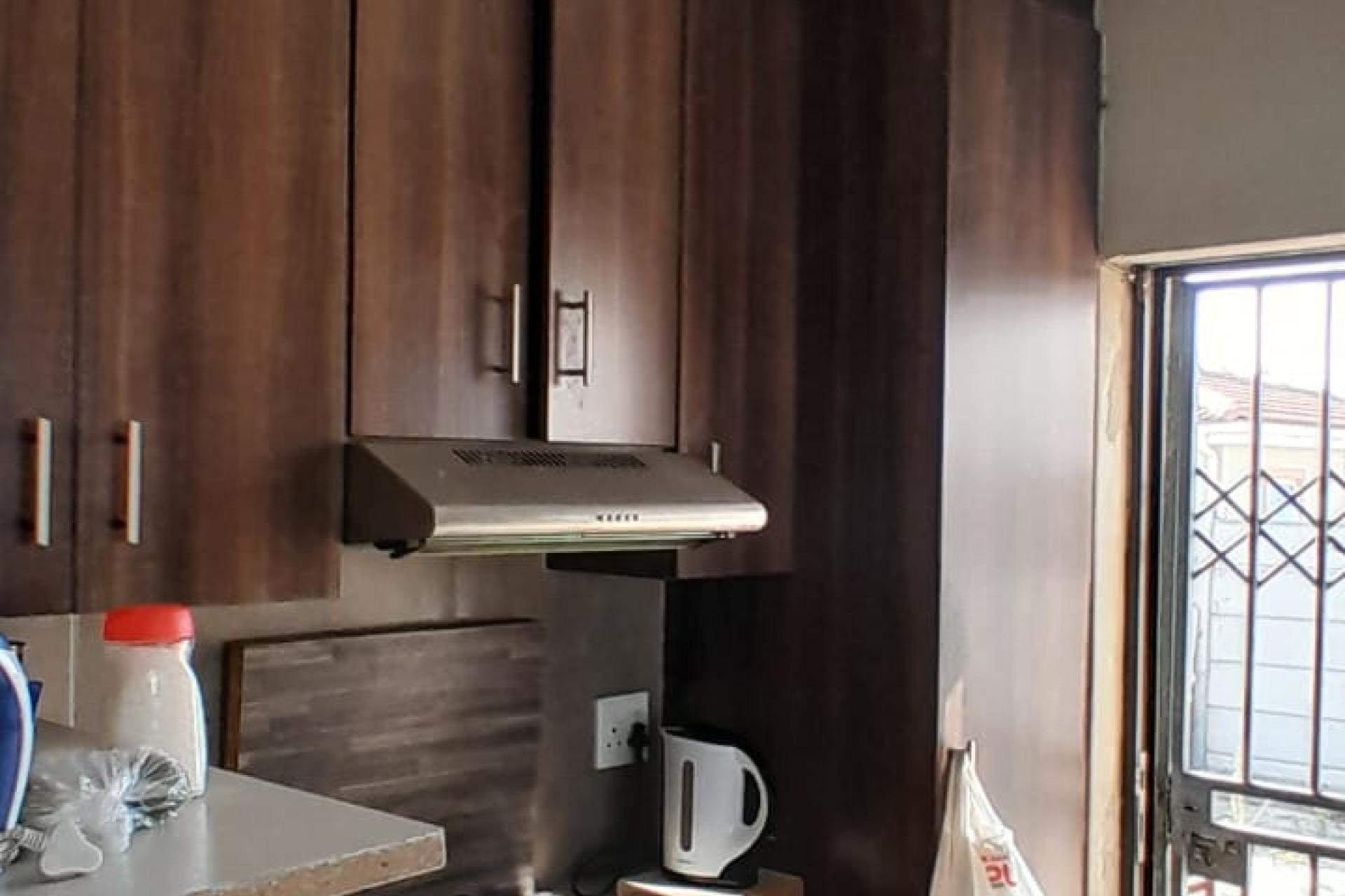 3 Bedroom House with a 1 Bedroom Flatlet for Sale in Silwood Views