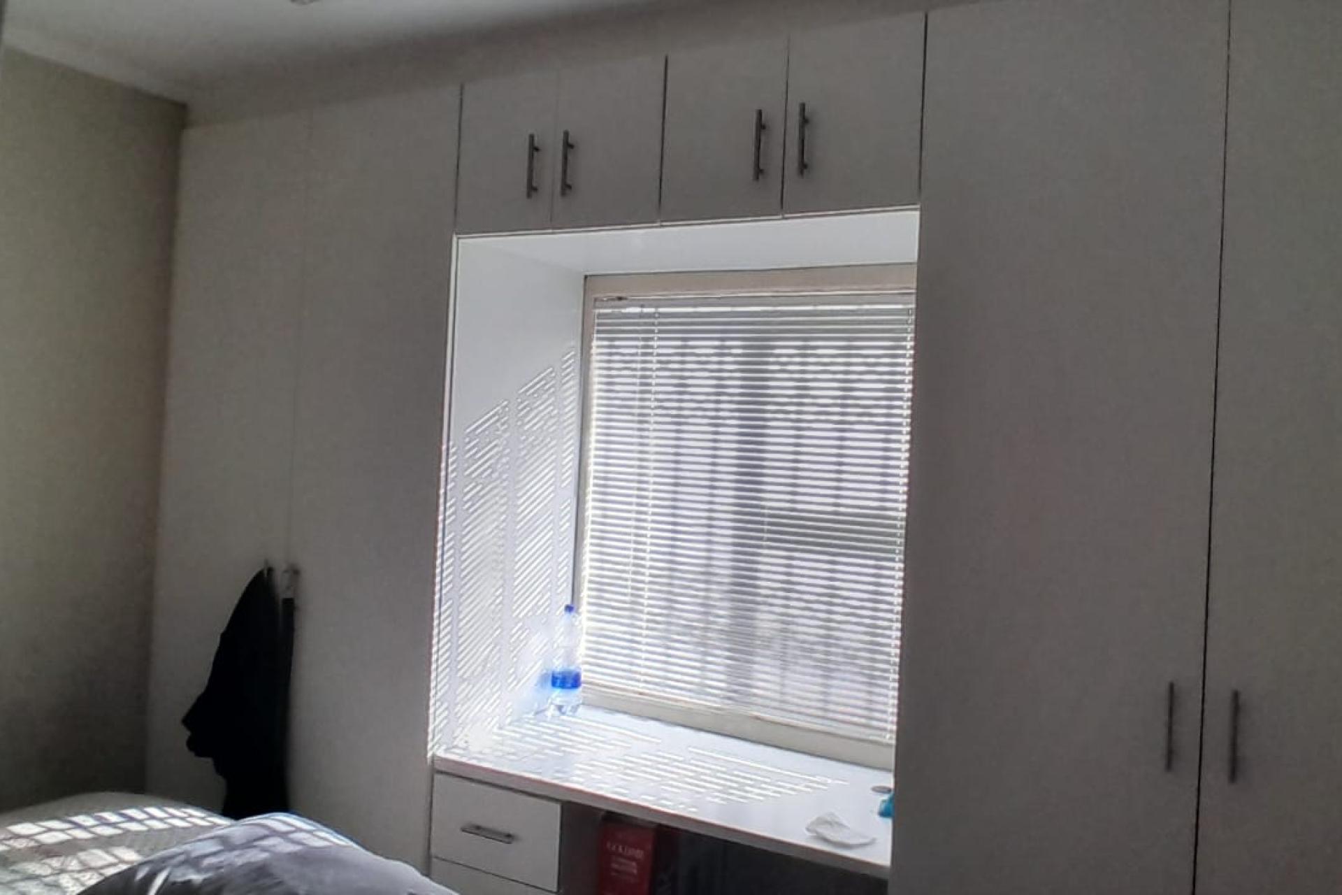 3 Bedroom House with a 1 Bedroom Flatlet for Sale in Silwood Views