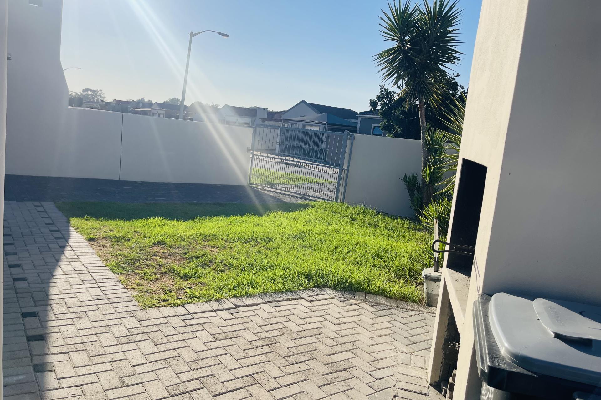 Stunning 3-Bedroom Home in Sought-After Vredelust, Kuils River