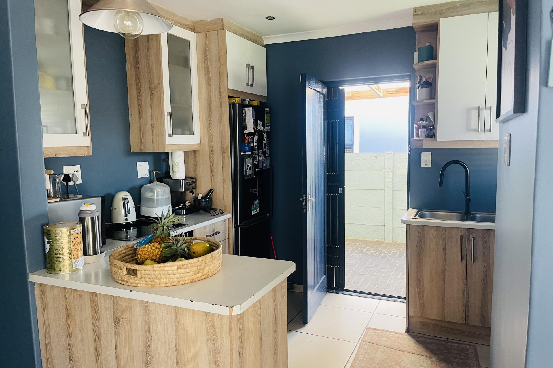 Stunning 3-Bedroom Home in Sought-After Vredelust, Kuils River