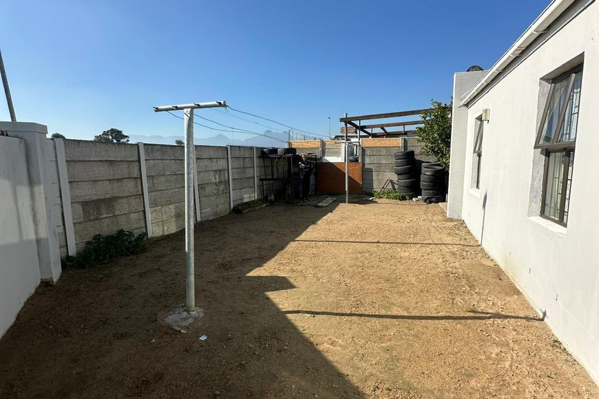 3 Bedroom Family Home for Sale - Bell Glen