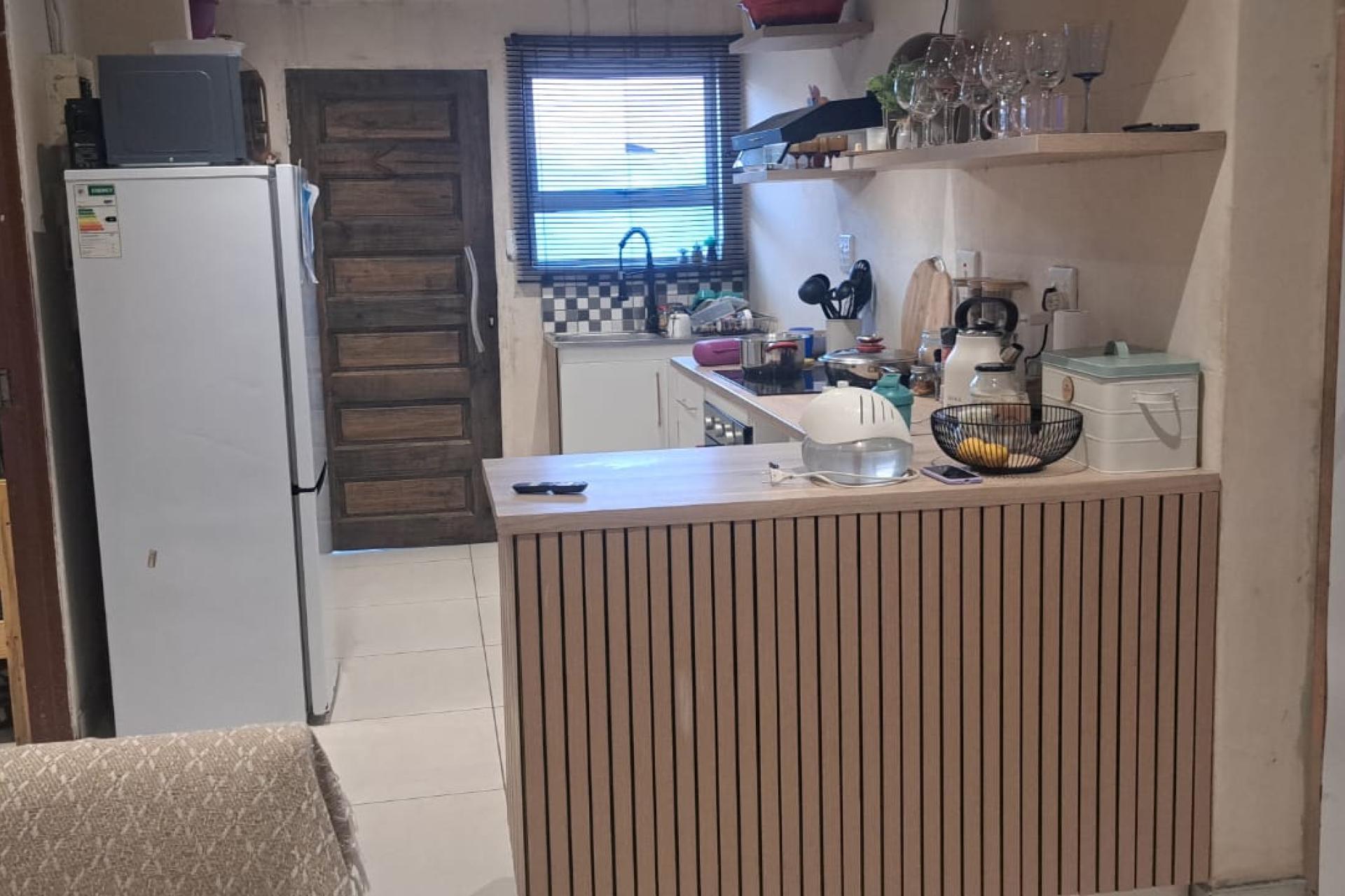 Beautiful & Neat 2-Bedroom Home – A Must to View!