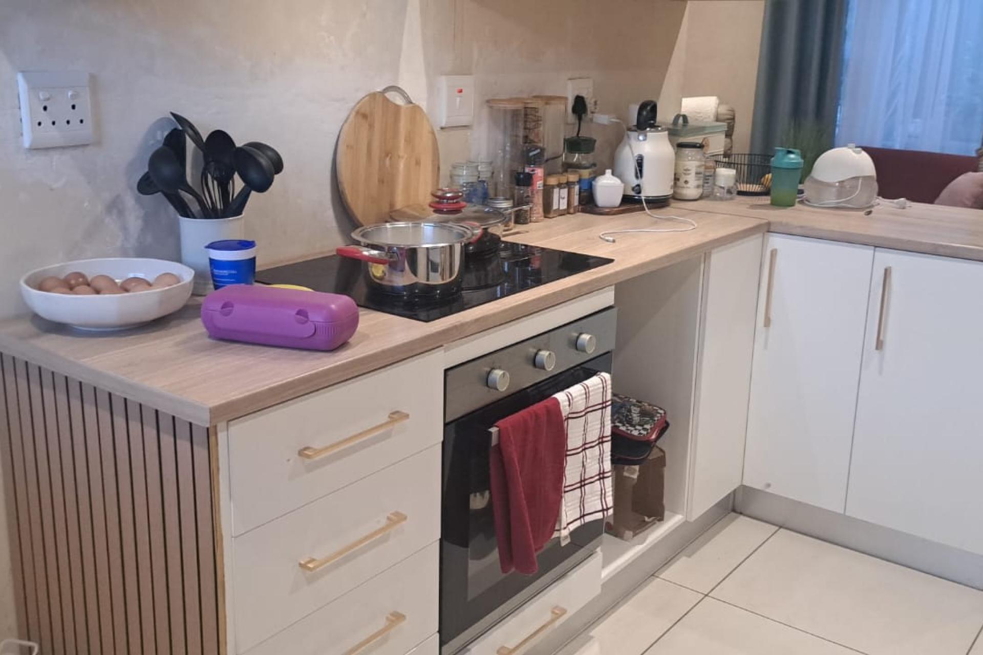 Beautiful & Neat 2-Bedroom Home – A Must to View!