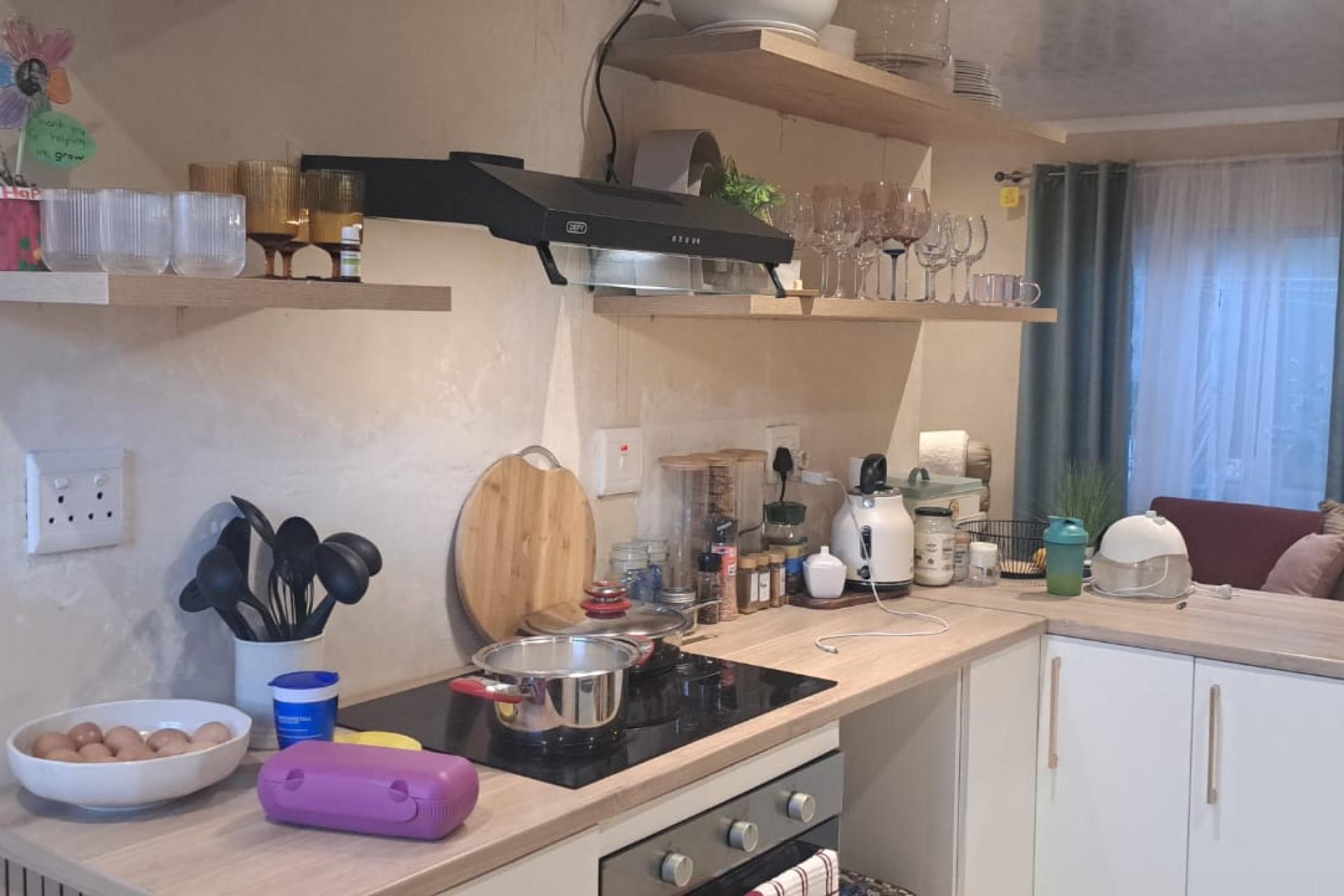 Beautiful & Neat 2-Bedroom Home – A Must to View!