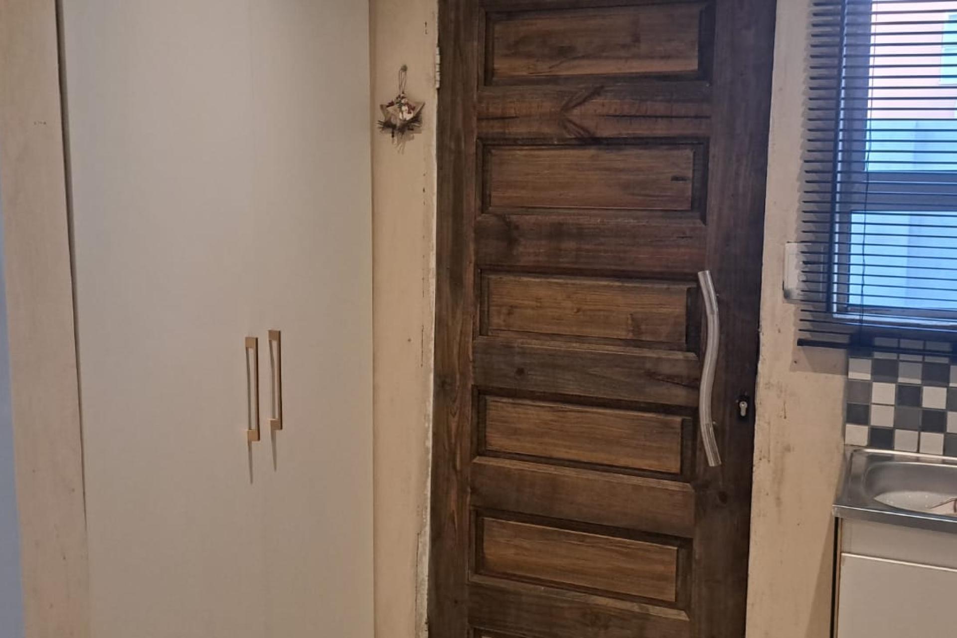 Beautiful & Neat 2-Bedroom Home – A Must to View!