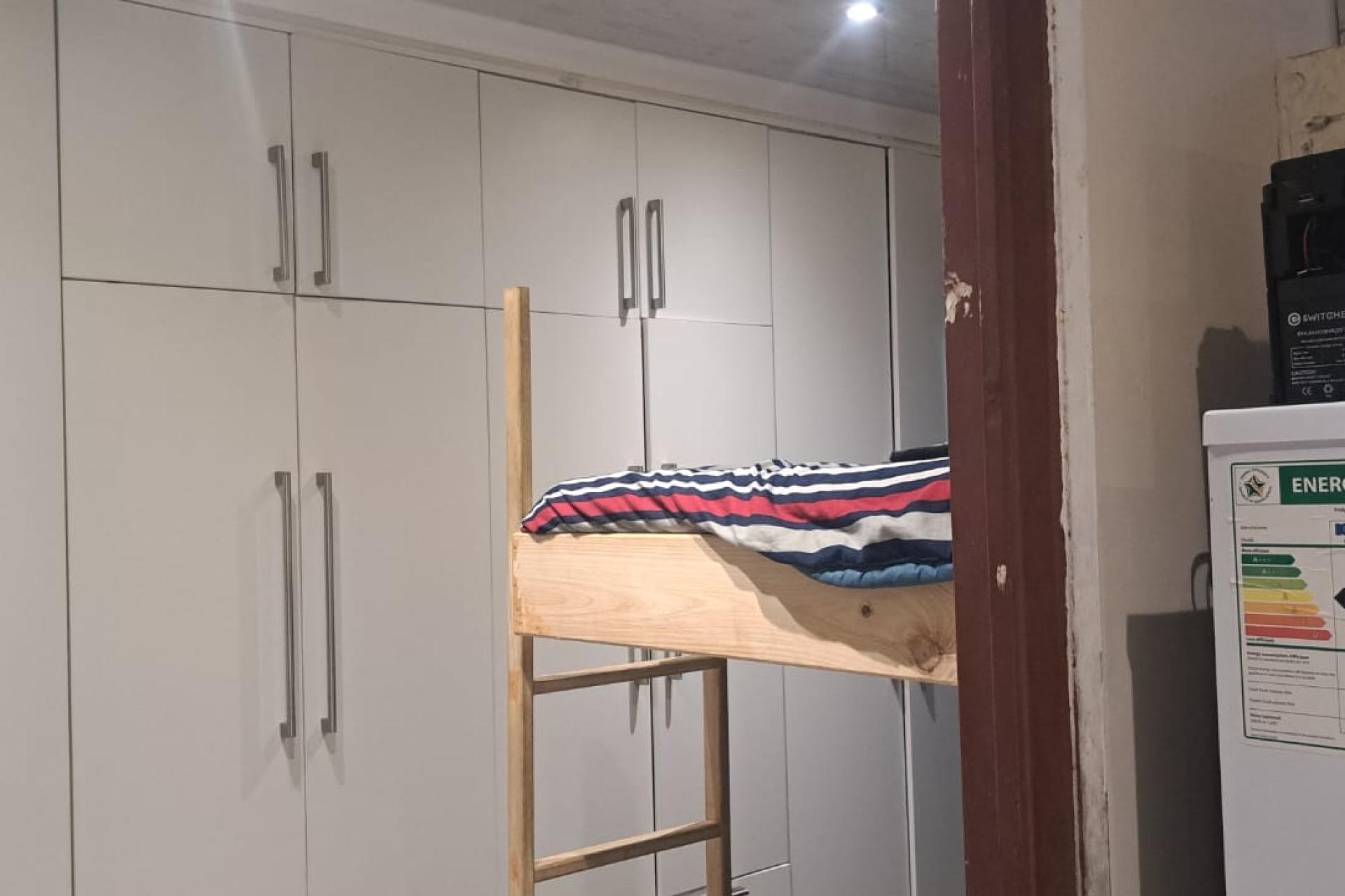 Beautiful & Neat 2-Bedroom Home – A Must to View!