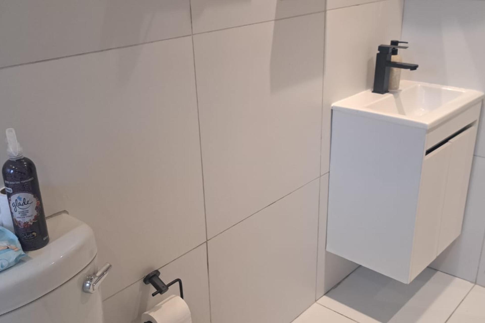 Beautiful & Neat 2-Bedroom Home – A Must to View!
